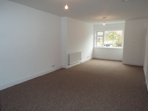 Derby Road, Nottingham NG9