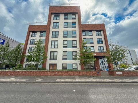 Tube Court, Howard Street NE1