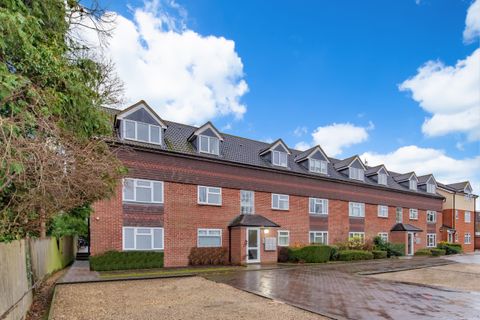 Larch Close, Botley OX2