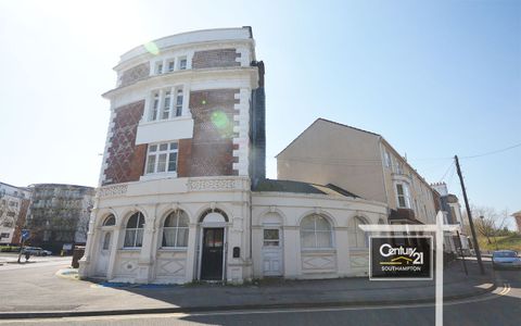Canute Road, Ocean Village, Southampton SO14