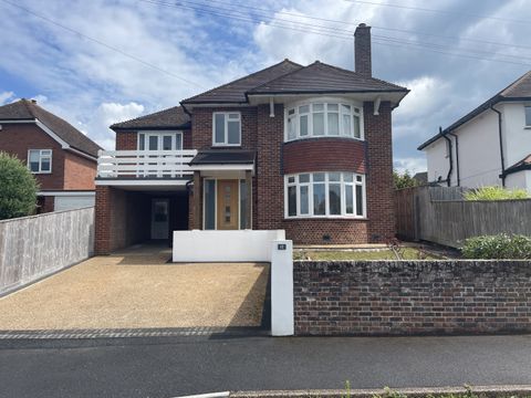 Roundhill Close, Exeter EX4