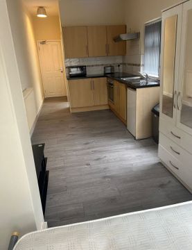 67 Middleborough Road, Coundon CV1, Studio to rent