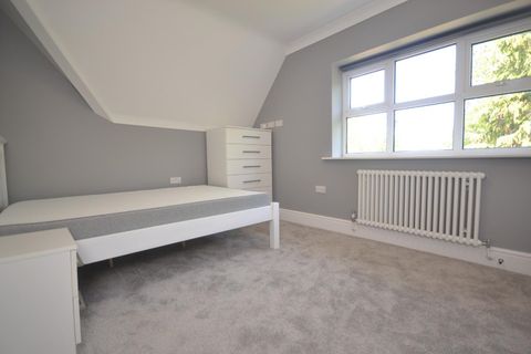 Shinfield Road, Reading RG2, Room to rent