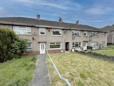 Heol Maes Y Cerrig, Loughor SA4