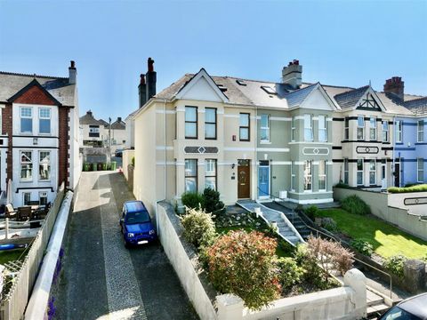 Lipson, Plymouth PL4