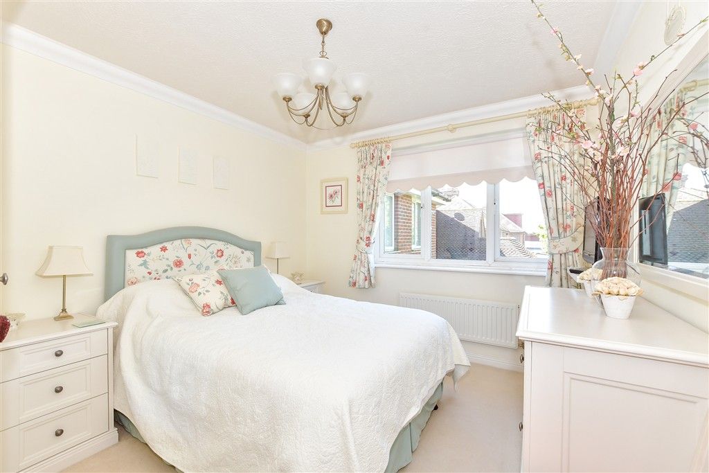 Additional image 8 of 2 bed flat for saleQueens Lane, Arundel, West Sussex BN18