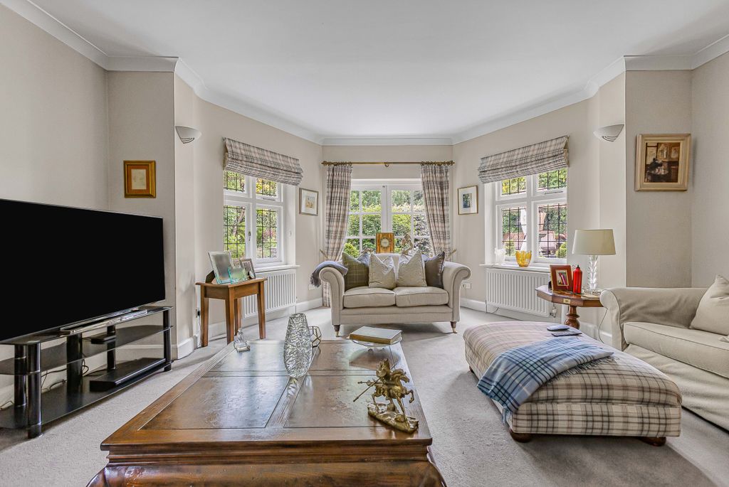 Additional image 8 of 5 bed detached house for saleCross Oak Road, Berkhamsted, Hertfordshire HP4
