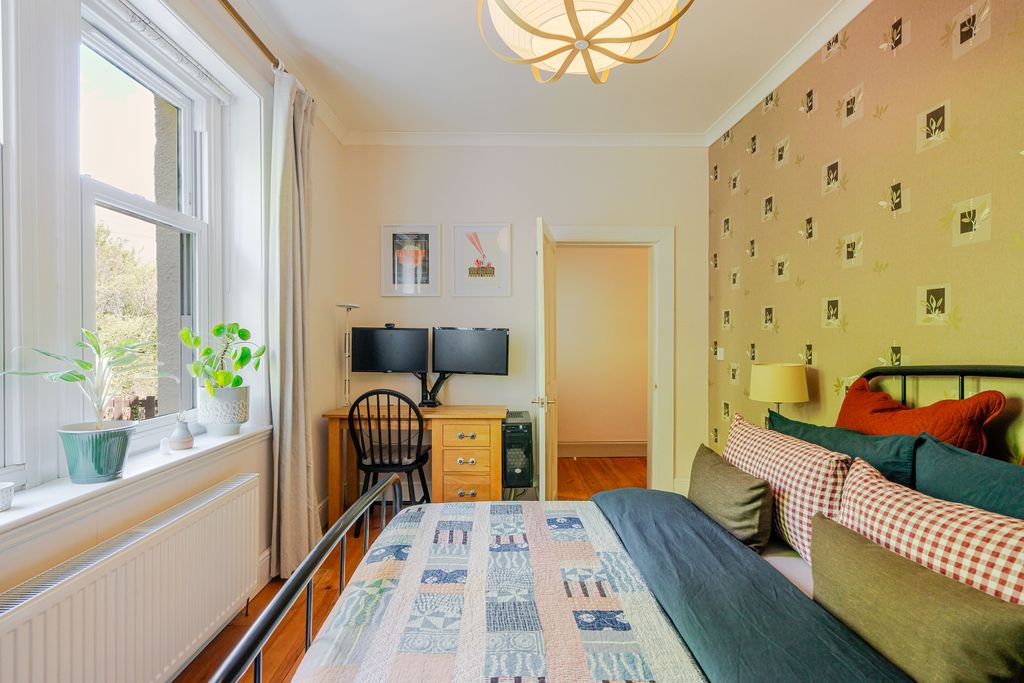 Additional image 15 of 3 bed flat for sale3 Harlaw Road, Balerno, Edinburgh EH14