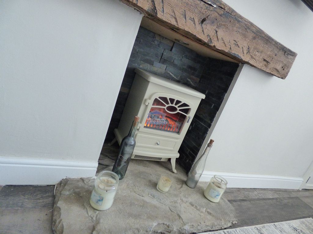 Additional image 16 of 3 bed flat for saleVale View Terrace, Nantymoel, Bridgend. CF32