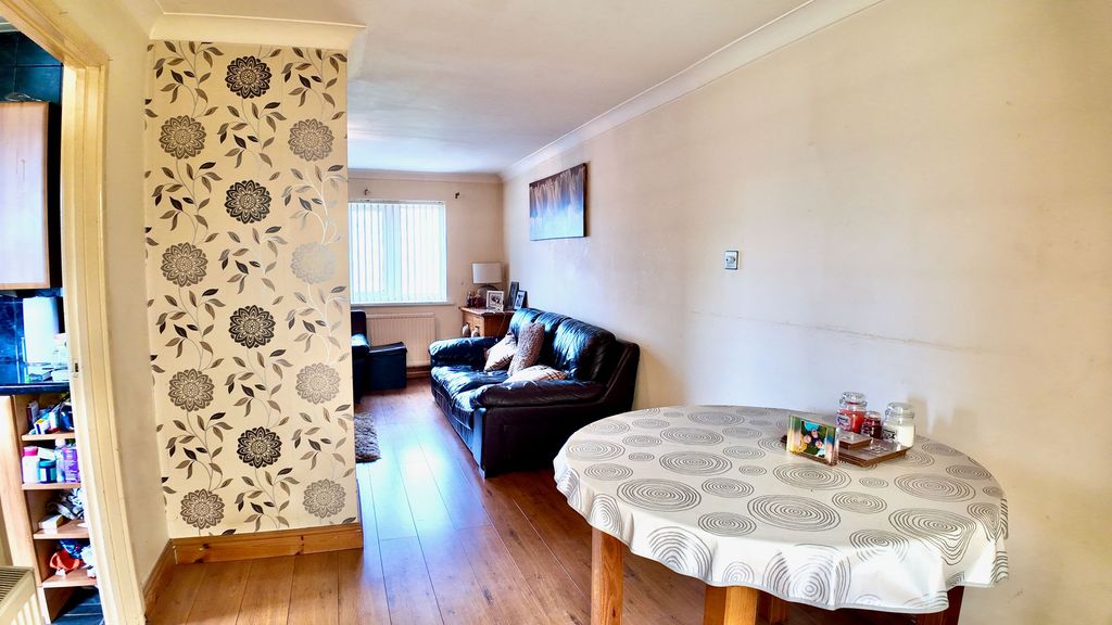 Additional image 9 of 3 bed detached house for saleBeaumaris Way, Grove Park NP12