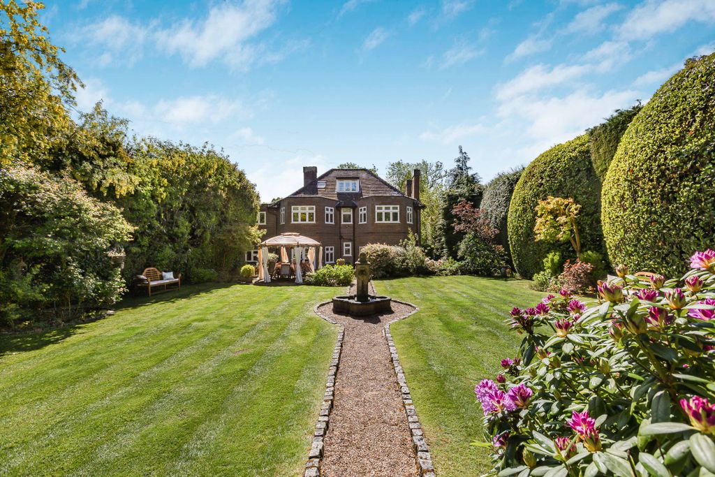 Additional image 20 of 5 bed detached house for saleCross Oak Road, Berkhamsted, Hertfordshire HP4