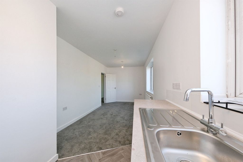 Additional image 3 of 1 bed flat for saleGregorys Way, Belper DE56