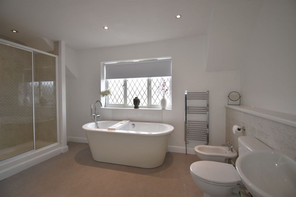 Additional image 10 of 3 bed town house for saleArderne Place, Alderley Edge SK9