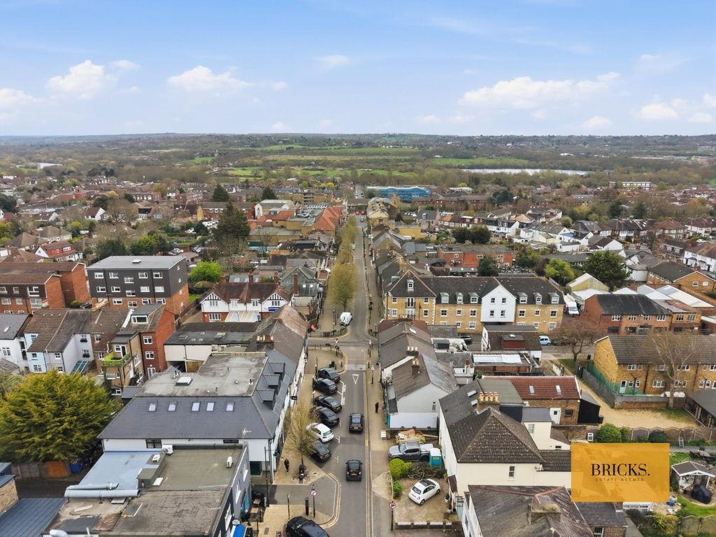Additional image 21 of 1 bed flat for saleBuckhurst Mews, Queens Road, Buckhurst Hill IG9