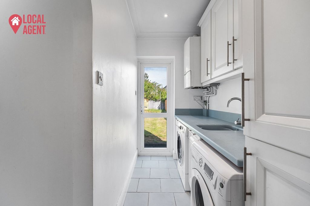 Additional image 21 of 5 bed semi-detached house for saleLansdowne Avenue, Bexleyheath DA7