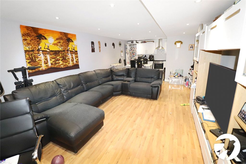 Additional image 2 of 2 bed flat for saleRuskin Road, Belvedere DA17