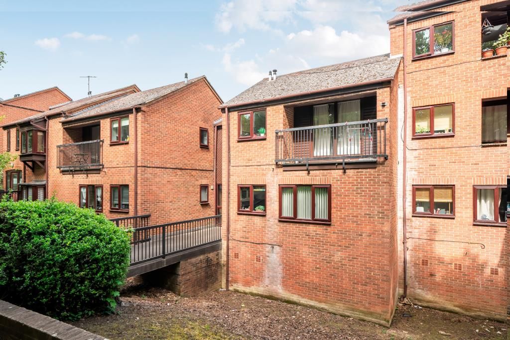 Additional image 14 of 2 bed flat for saleBanbury, Oxfordshire OX16