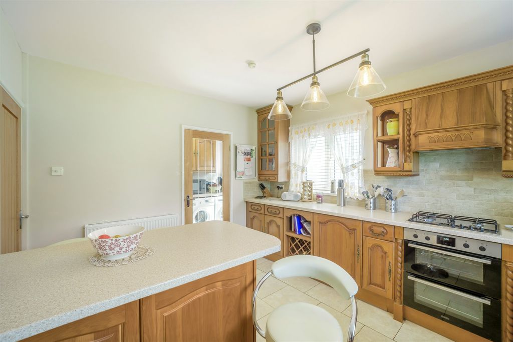 Additional image 8 of 4 bed bungalow for saleMitchel Troy Common, Monmouth, Monmouthshire NP25