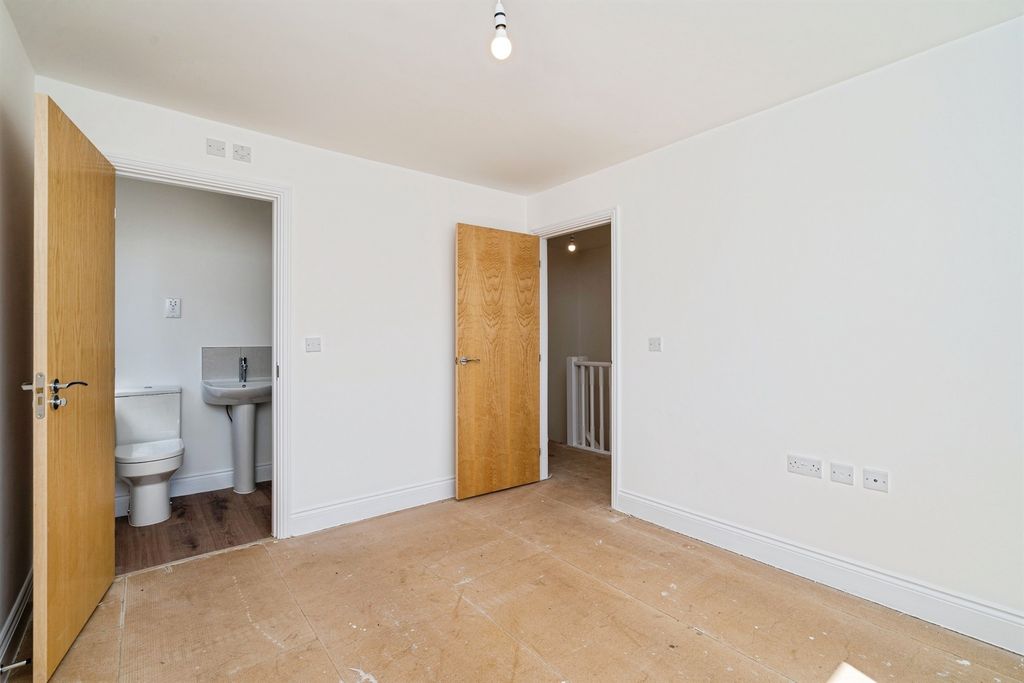 Additional image 16 of 3 bed semi-detached house for saleJubilee Way, Holton, Halesworth IP19