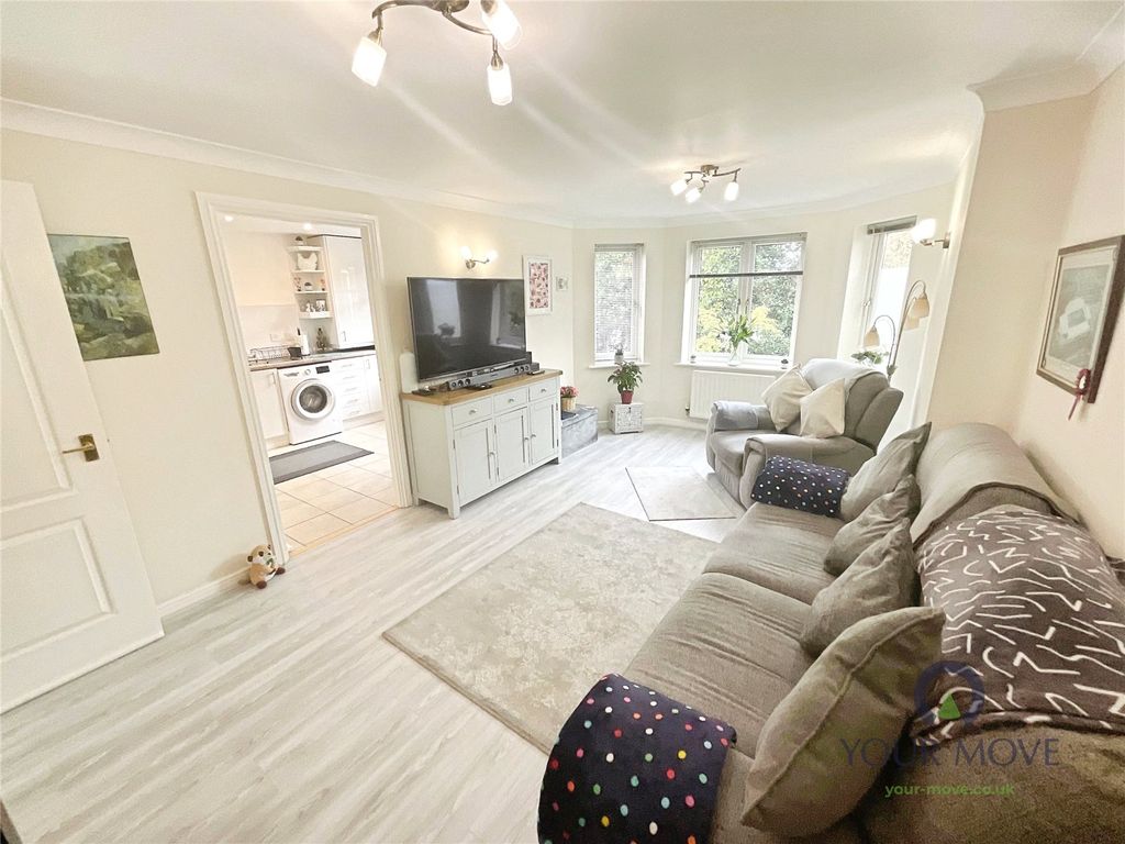 Additional image 2 of 2 bed flat for saleStratford Gardens, Bromsgrove, Worcestershire B60