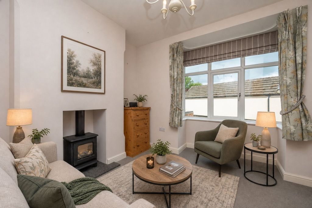 Additional image 13 of 3 bed semi-detached house for saleMoorfield Road, Alcester B49