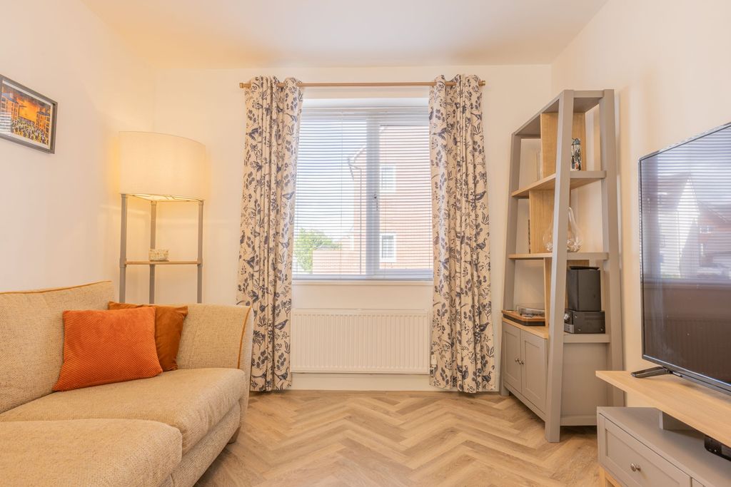 Additional image 6 of 3 bed detached house for saleFerrite Road, Newport NP19