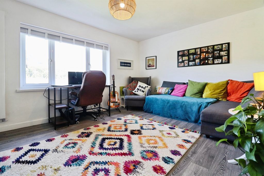Additional image 12 of 2 bed maisonette for saleGarth Newydd, Gwaelod-Y-Garth, Cardiff CF15