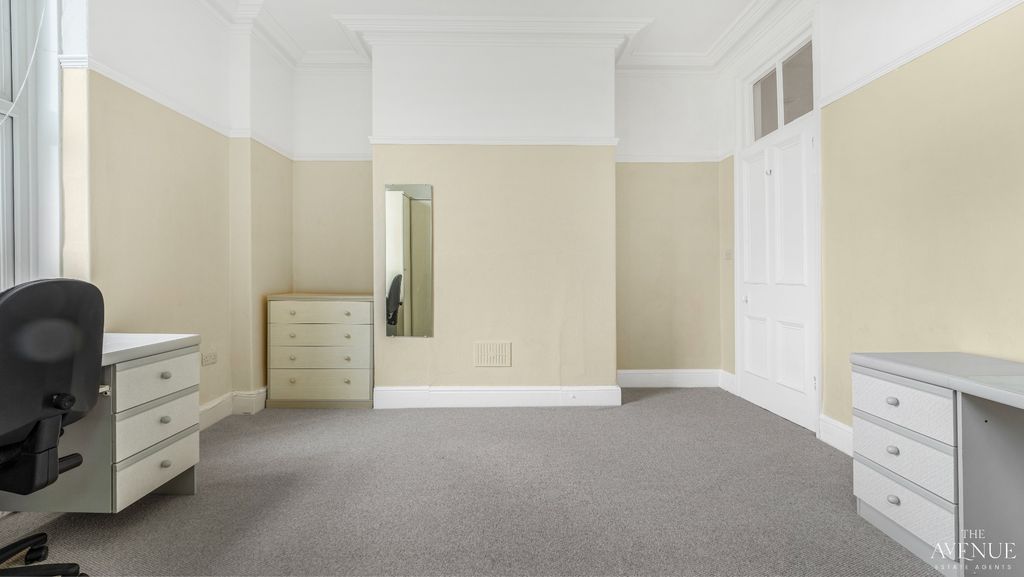Additional image 10 of 3 bed flat for saleRutland Court, Rutland Street, Matlock DE4