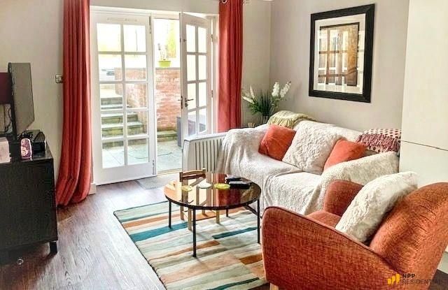 Additional image 5 of 1 bed flat for saleRoyles Square, Alderley Edge SK9