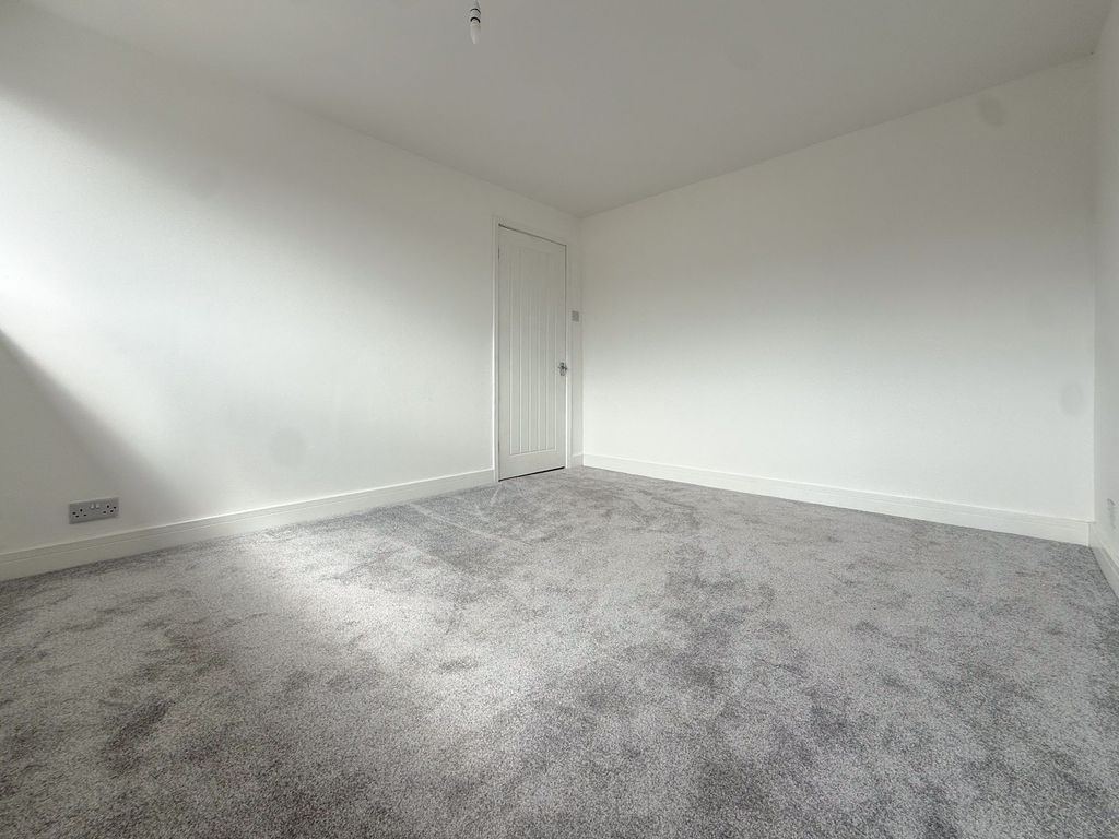 Additional image 11 of 3 bed semi-detached house for saleHillview Crescent, Newport NP19