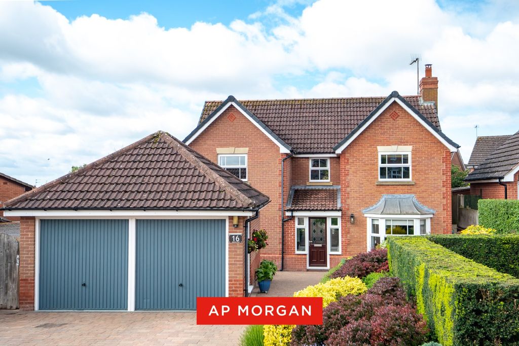 Additional image 21 of 4 bed detached house for saleHarbours Close, The Forelands, Bromsgrove, Worcestershire B61