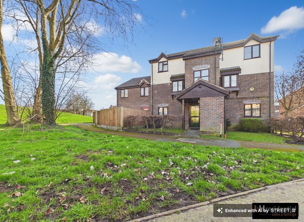 1 bed flat for saleHancock Court, Borehamwood WD6