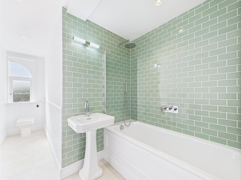 Additional image 6 of 2 bed flat for saleQueens Gardens, Broadstairs CT10