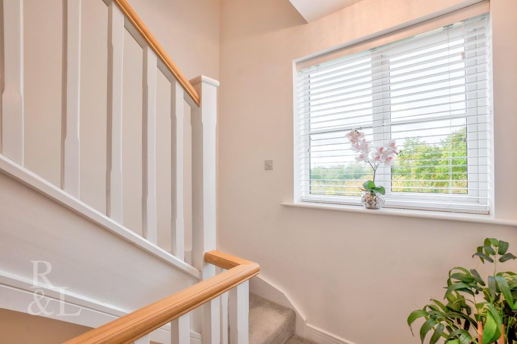 Additional image 15 of 5 bed detached house for saleDickinson Close, Ashby-De-La-Zouch LE65