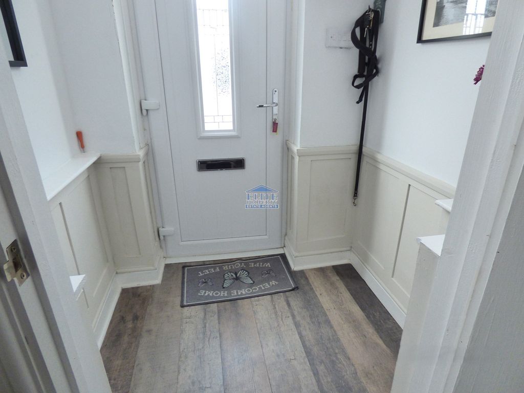 Additional image 6 of 3 bed flat for saleVale View Terrace, Nantymoel, Bridgend. CF32