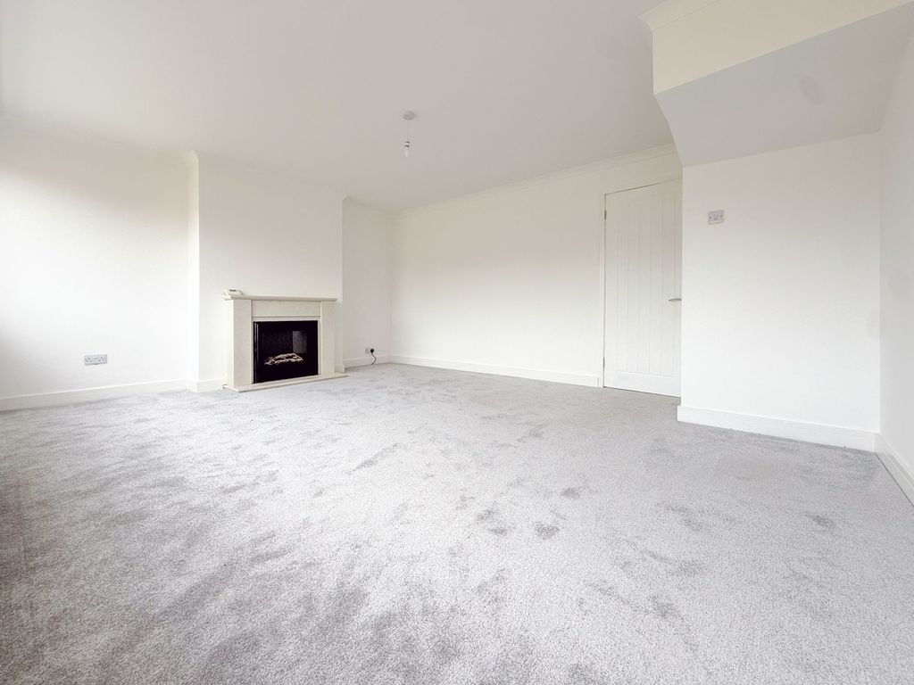 Additional image 3 of 3 bed semi-detached house for saleHillview Crescent, Newport NP19