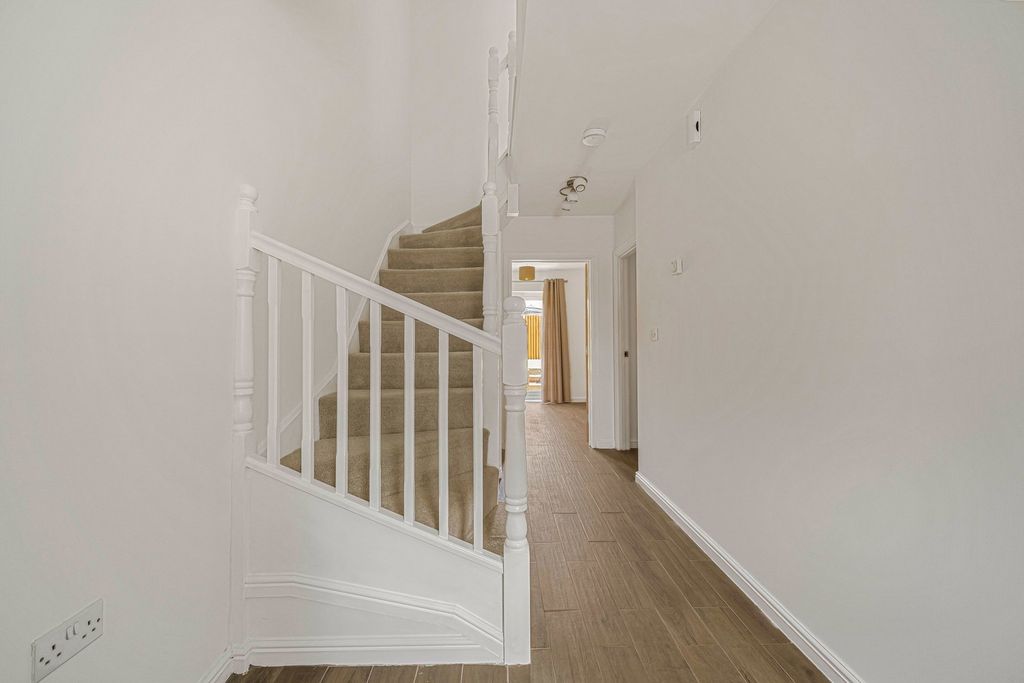 Additional image 39 of 4 bed terraced house for saleMeadowland Close, Caerphilly CF83