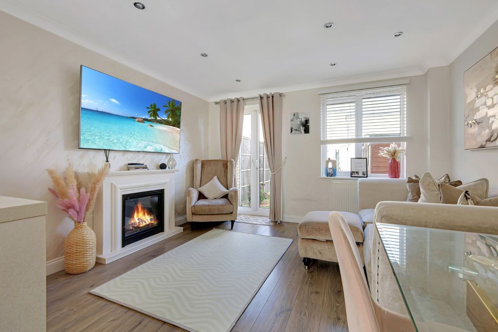 Additional image 2 of 3 bed end terrace house for saleArmath Place, Langdon Hills, Essex SS16