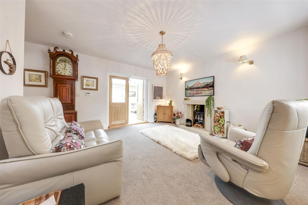 Additional image 14 of 3 bed detached house for saleTodmorden Old Road, Bacup, Rossendale - With 4.3 Acres OL13