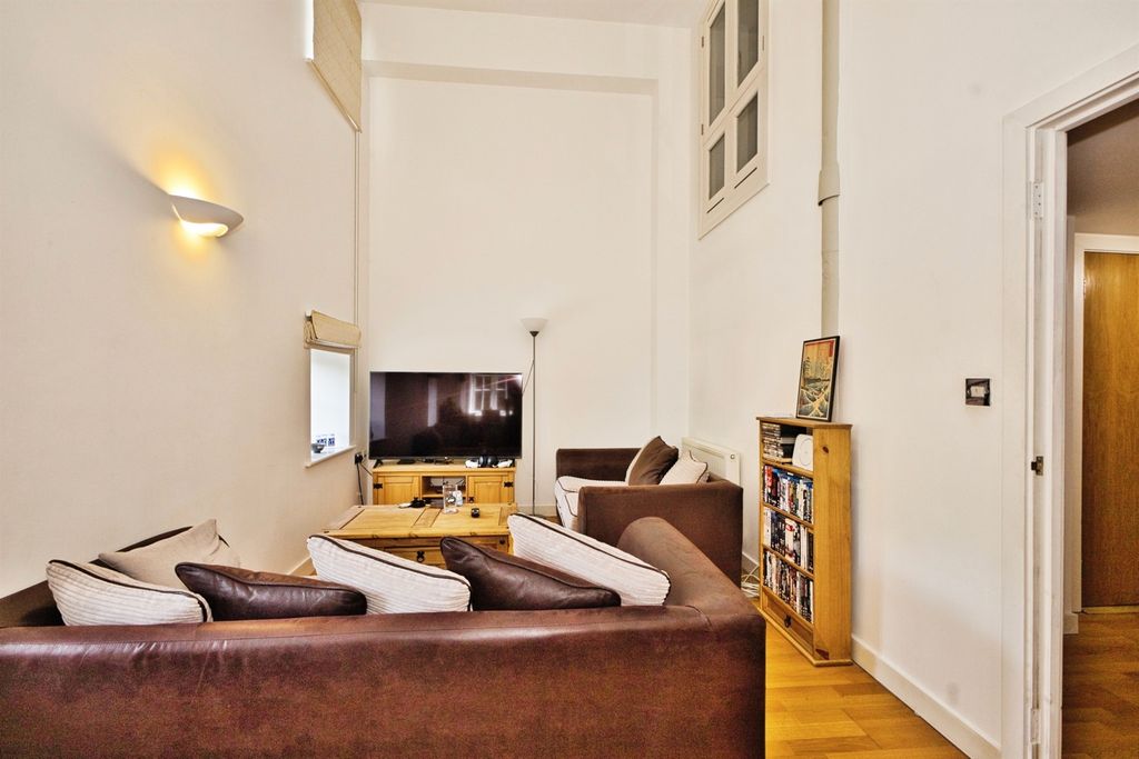 Additional image 9 of 2 bed flat for saleThe Barley Yard, Old Mill Lane, Crewkerne TA18