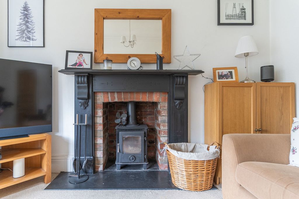 Additional image 12 of 4 bed semi-detached house for saleFields Road, Newport NP20