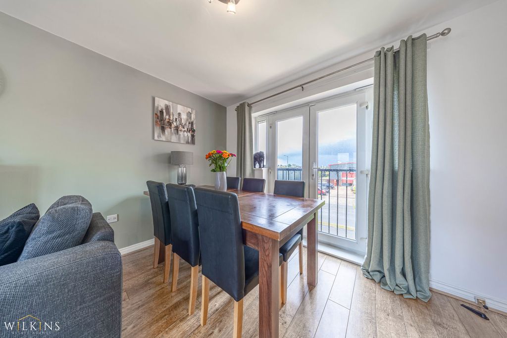Additional image 5 of 2 bed flat for saleMeander Close, Wilnecote, Tamworth, Staffordshire B77