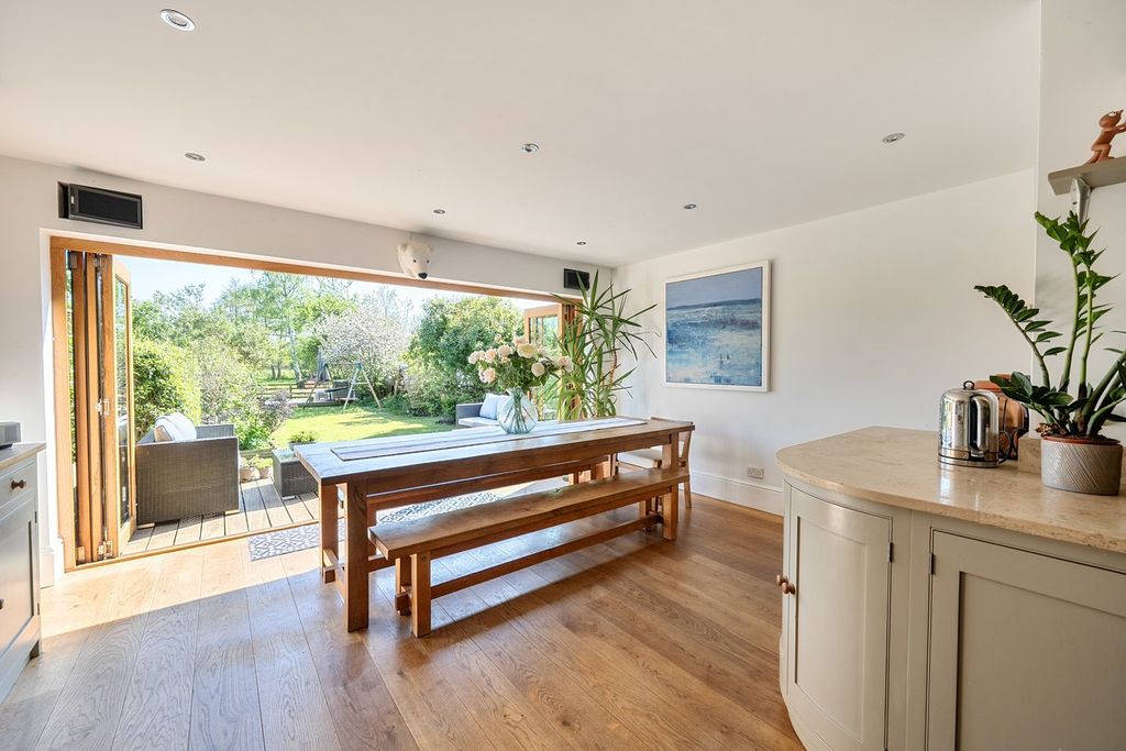Additional image 3 of 4 bed semi-detached house for saleBalmer Lawn Road, Brockenhurst SO42