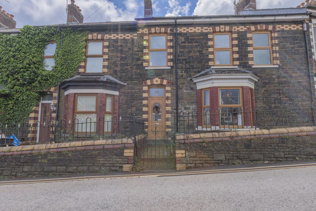 3 bed terraced house for saleVictoria Road, Cwmfields NP4