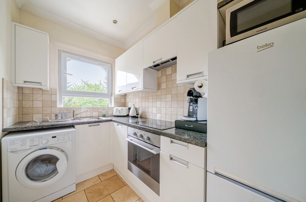 Additional image 3 of 1 bed flat for saleFreelands Road, Bromley BR1