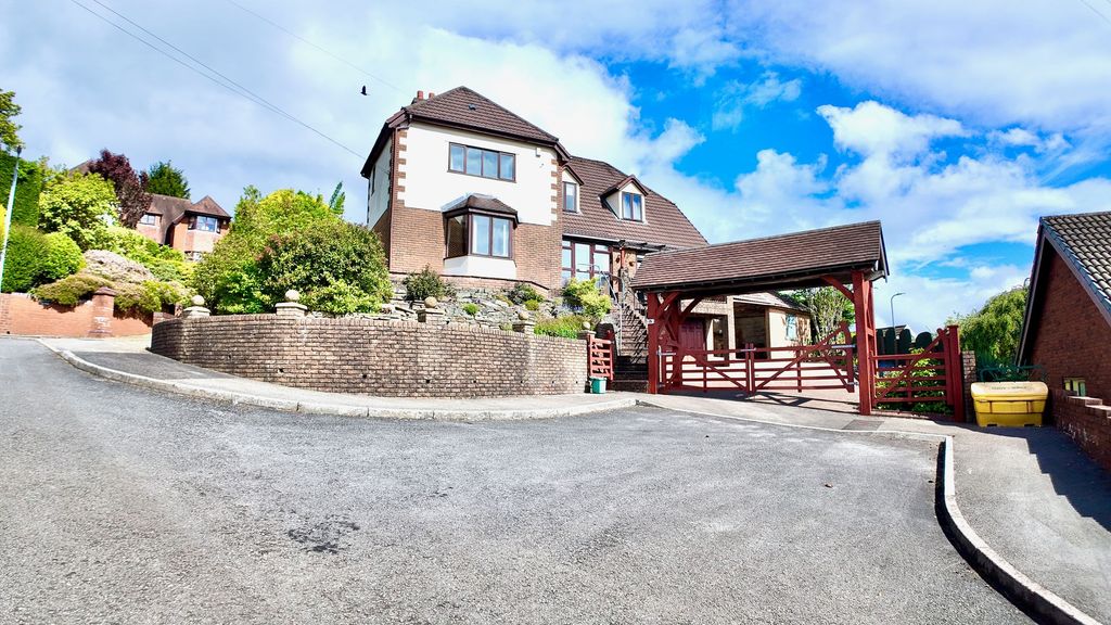 Additional image 13 of 4 bed detached house for saleAspen Avenue, Blackwood NP12