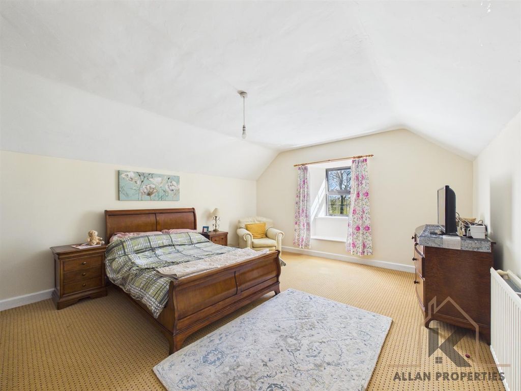 Additional image 9 of 4 bed detached house for saleLybster House, Lybster Caithness KW3