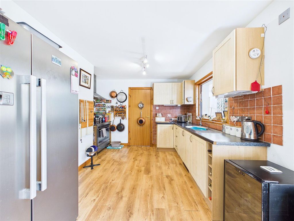 Additional image 9 of 3 bed detached bungalow for salePortobello, 108B High Street, Grantown On Spey PH26