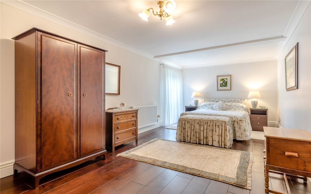 Additional image 15 of 3 bed flat for saleSuffolk Road, Altrincham, Cheshire WA14