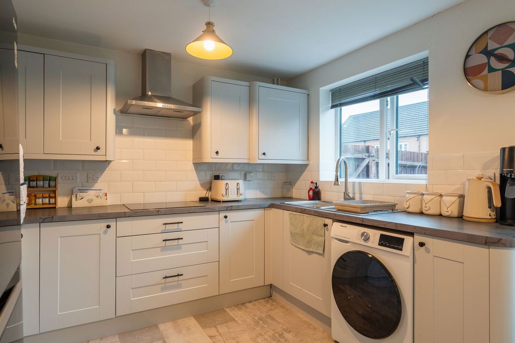 Additional image 5 of 3 bed terraced house for saleSeabreeze Drive, Newport NP19